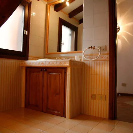 Venice Salute Apartments-2