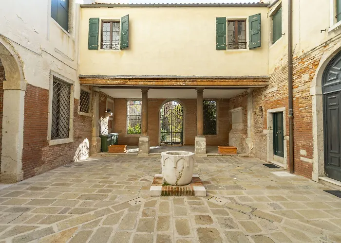 Palazzo Gradenigo by Wonderful Italy
